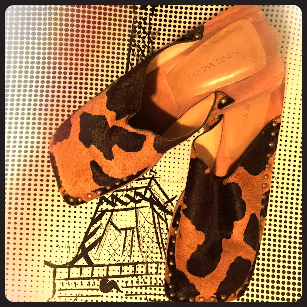 Nine West cowhide clogs
